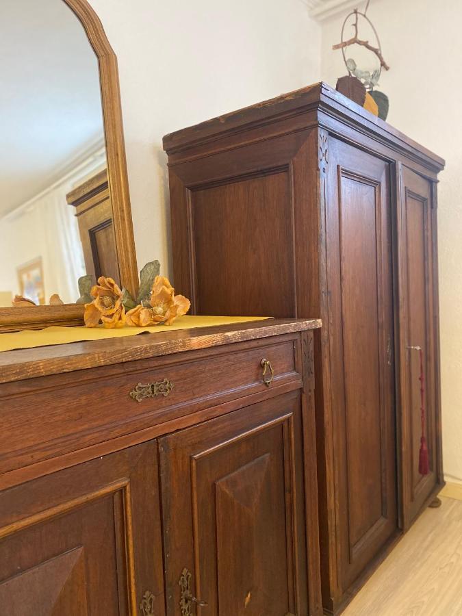Apartman Prace Apartment Bagian luar foto