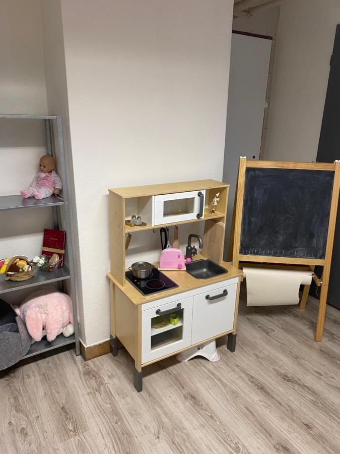 Apartman Prace Apartment Bagian luar foto